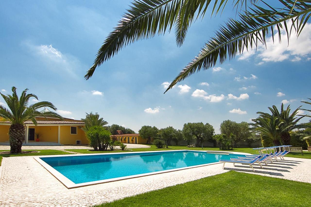 B&B Quattrostelle Cavallino di Lecce Exterior photo